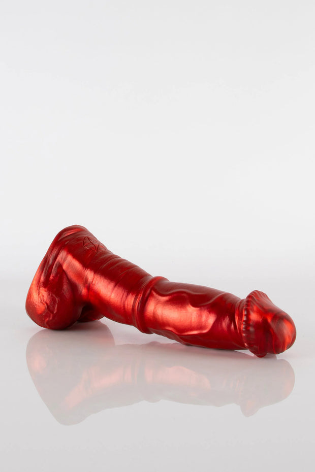 A Pegasus Dildo laid down.